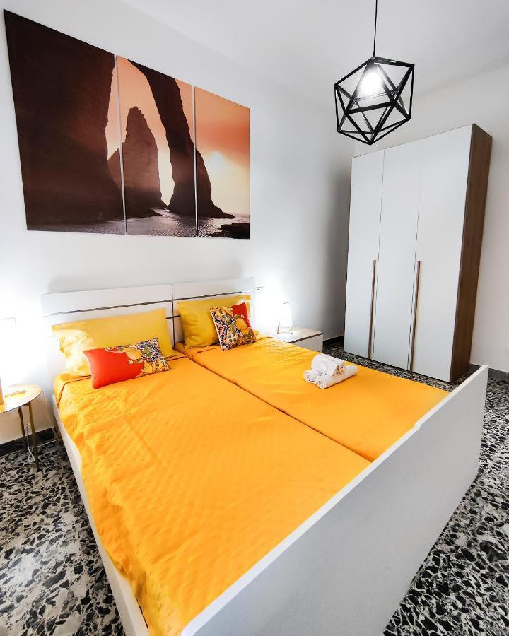 Valverde75 Guesthouse อาลเกโร ภายนอก รูปภาพ